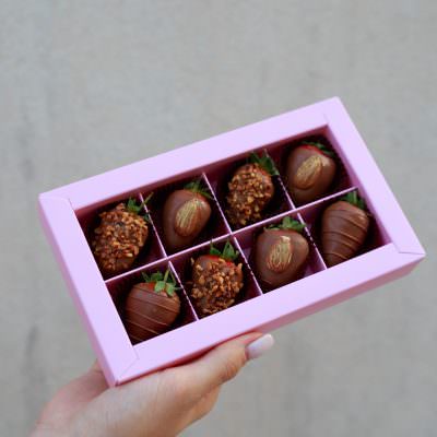 Коробочка клубники "New York" 8 шт.